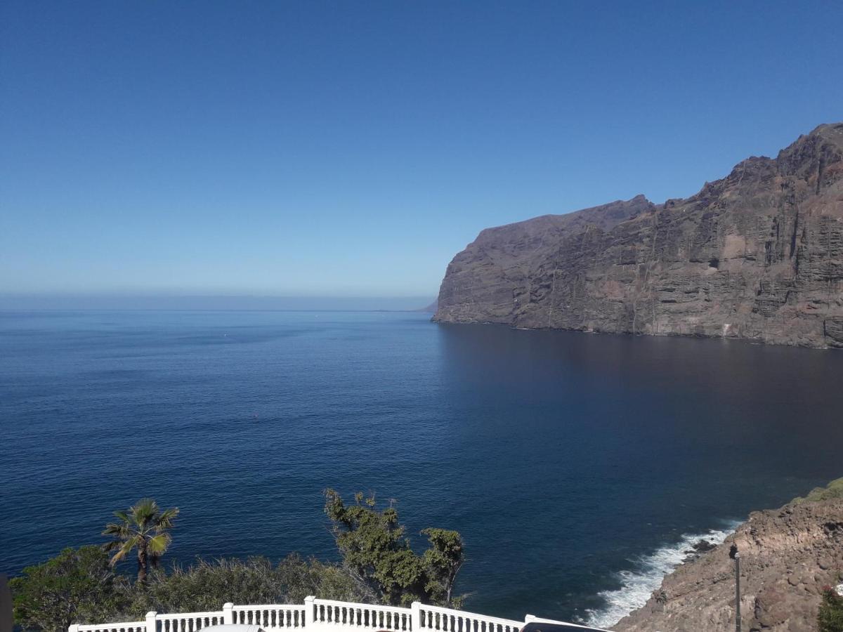 Los Gigantes In Front Of Sea Acantilado de los Gigantes Dış mekan fotoğraf